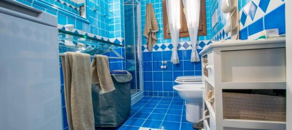 Apartamento de 3 dormitorios en Olbia, Italy No. 326996 24