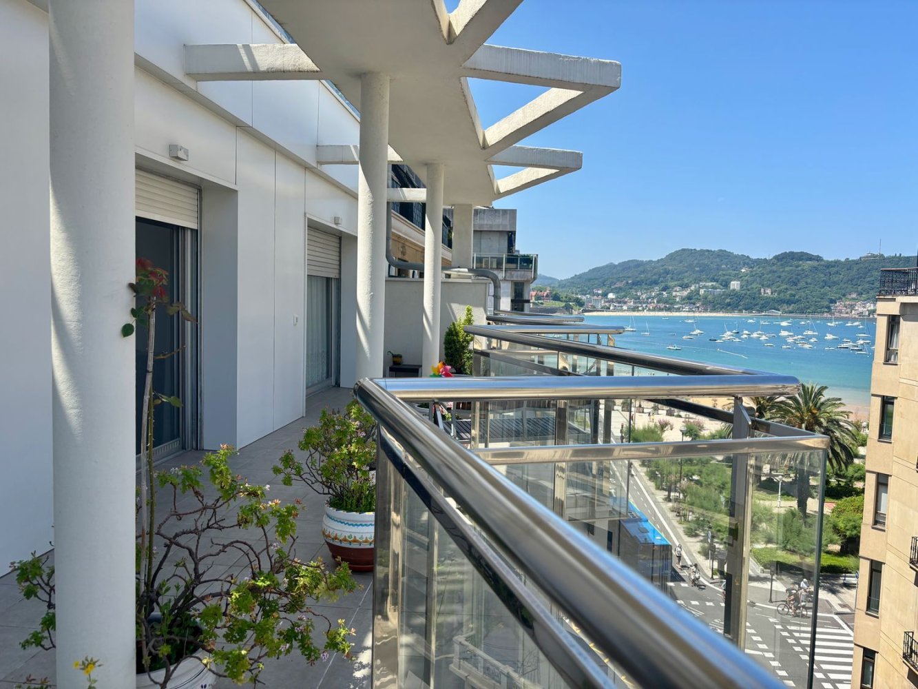 4 bedrooms Apartment in Basque Autonomous Community, Spain No. 150073