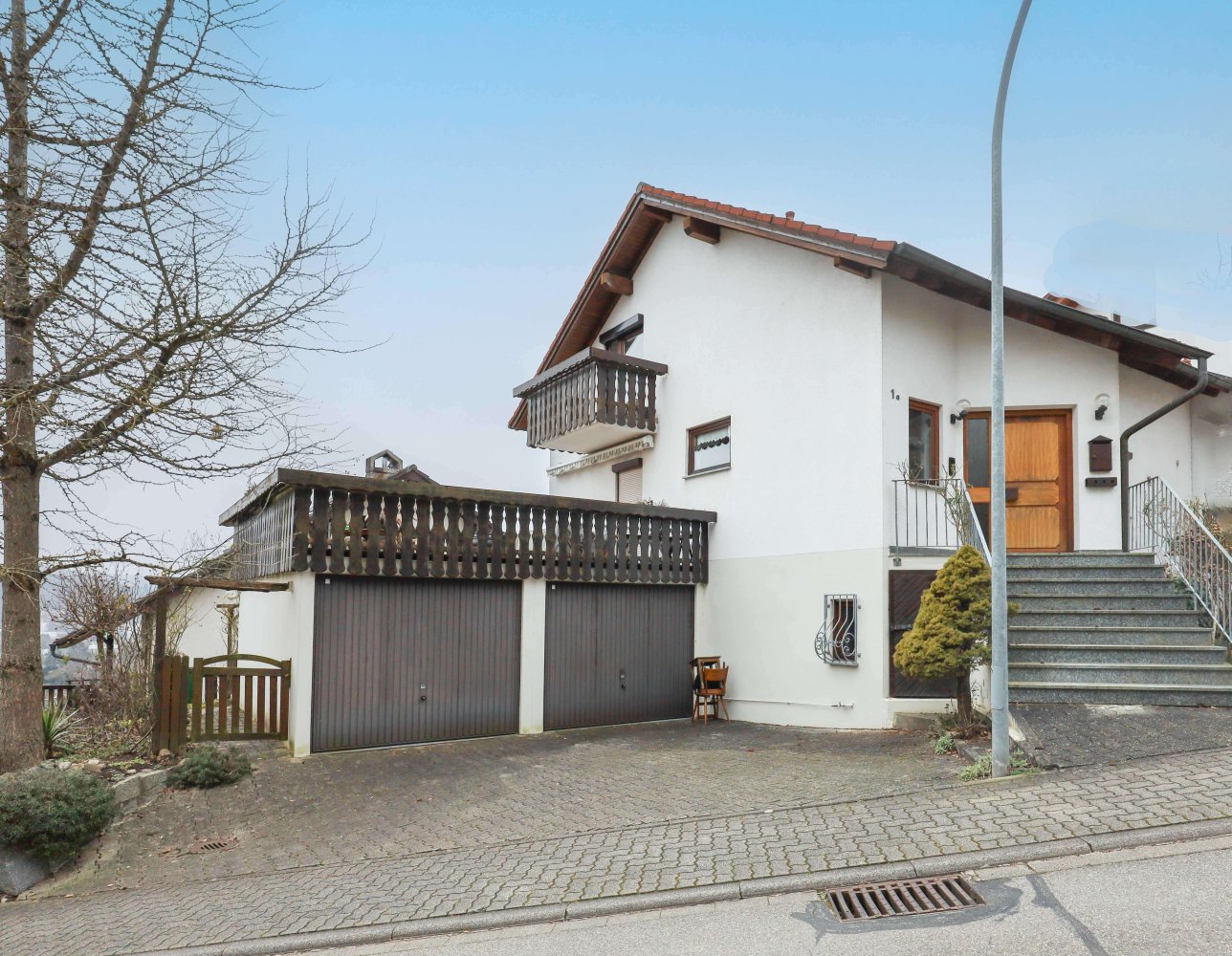 Дом с 5 спальнями в Лёррах, Германия № 23257