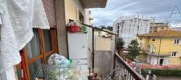 5 Schlafzimmer Wohnung in Quarrata, Italy, Nr. 319751 22