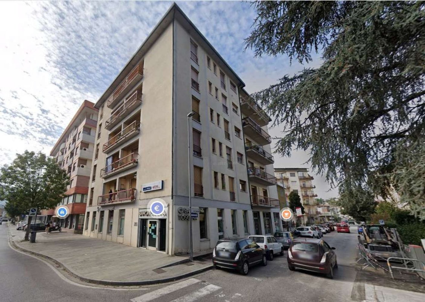 5 Schlafzimmer Wohnung in Quarrata, Italy, Nr. 319751