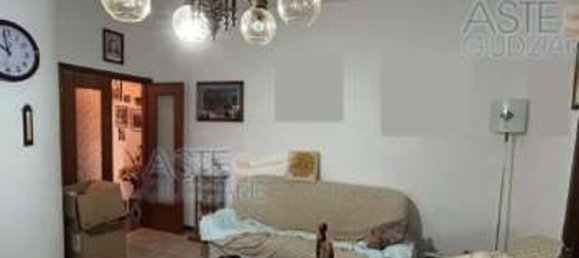 5 Schlafzimmer Wohnung in Quarrata, Italy, Nr. 319751 11