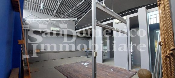 Entrepôt à Pontedera, Italy 235m² No. 323915 8