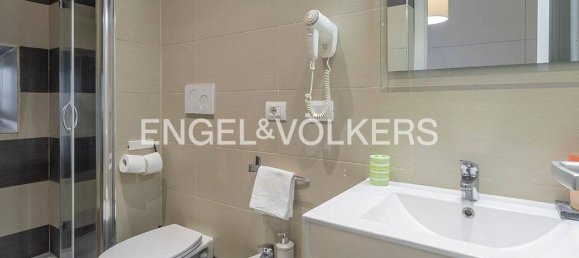 11 bedrooms Apartment in Rome, Italy No. 296874 16