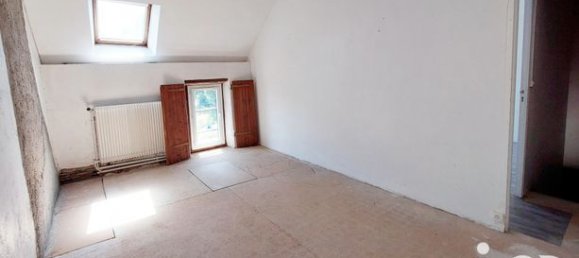 5 bedrooms House in Yonne, France No. 363666 18