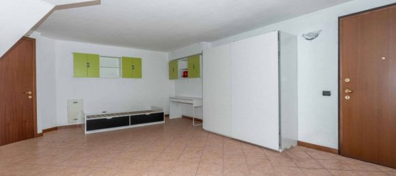 Квартира с 1 спальней в Треццано суль Навильо, Италия № 348610 20