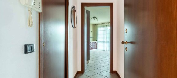 Квартира с 1 спальней в Треццано суль Навильо, Италия № 348610 13