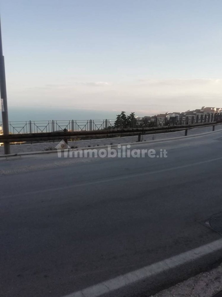 2 chambres Appartement à Monte Sant'Angelo, Italy No. 268132