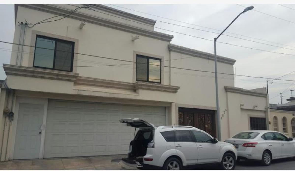 4 bedrooms House in Nuevo Leon, Mexico No. 166681