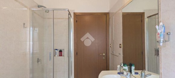 Apartamento de 3 divisões em Ciampino, Italy N.º 215471 23