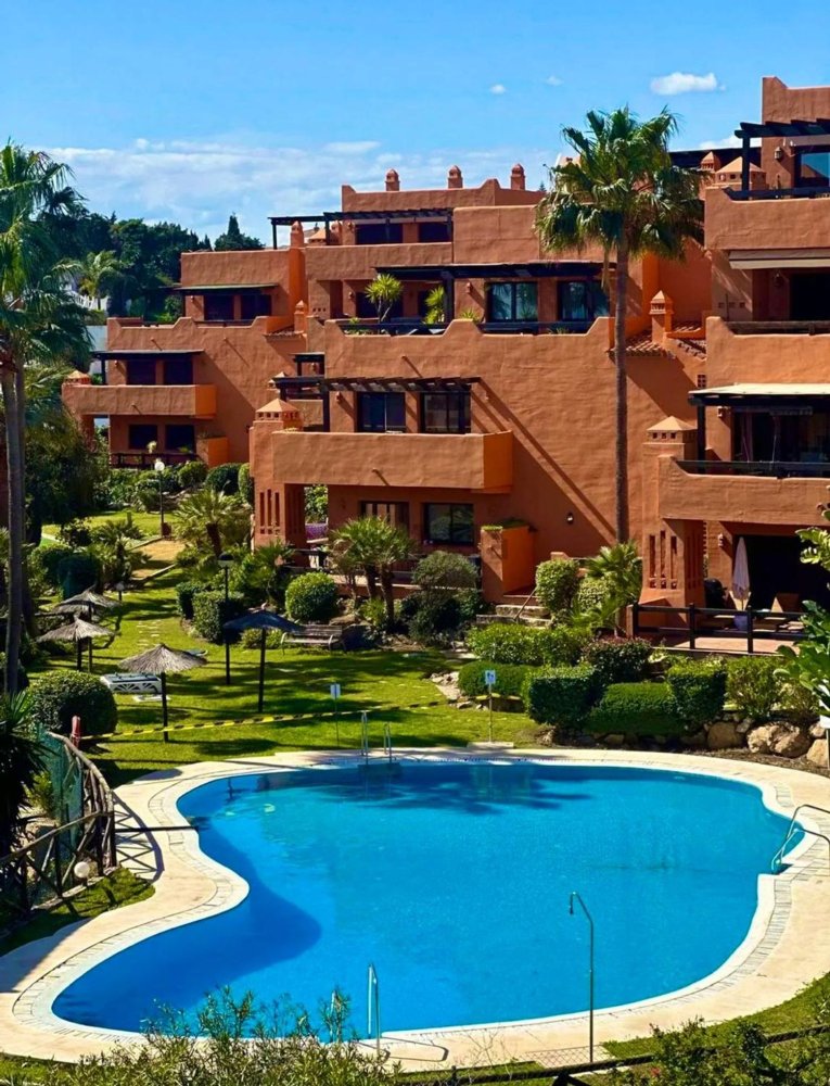 Apartamento T3 em Estepona, Spain N.º 204701