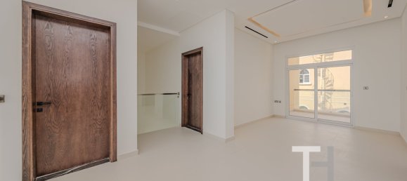 5 bedrooms Villa in The Villa, UAE No. 32197 18