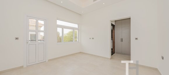 5 bedrooms Villa in The Villa, UAE No. 32197 20