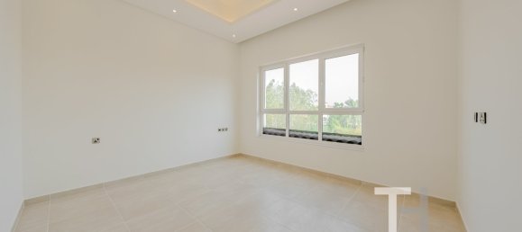 5 bedrooms Villa in The Villa, UAE No. 32197 15