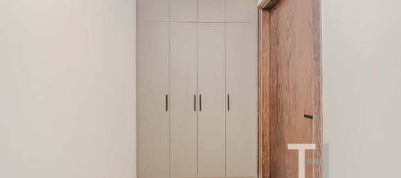 5 bedrooms Villa in The Villa, UAE No. 32197 21