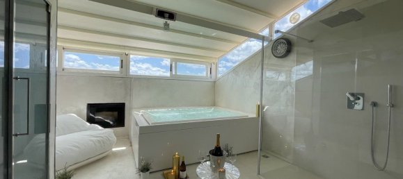 16 bedrooms Villa in Loro Ciuffenna, Italy No. 361728 11