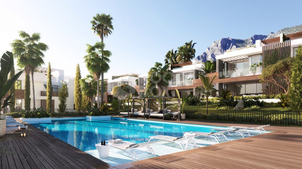 5 bedrooms Villa in Marbella, Spain No. 25067