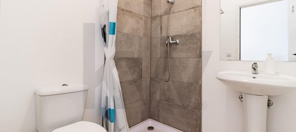 210m² Commercial property in Arrifana, Portugal No. 242462 12