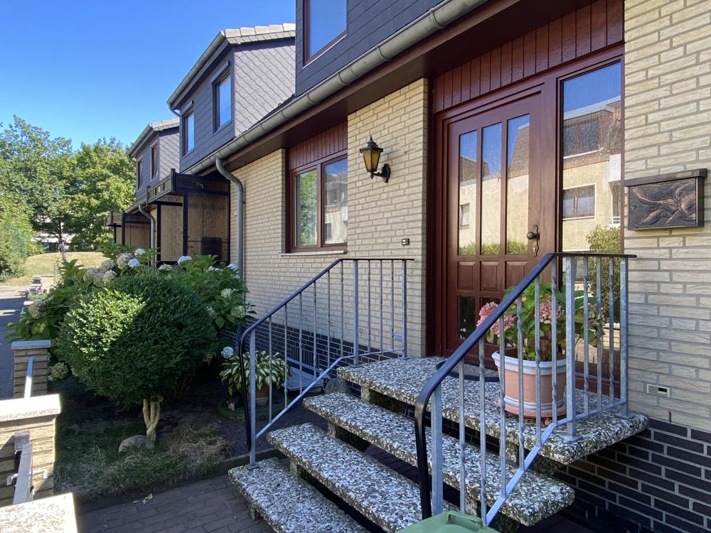 Таунхаус с 5 комнатами в Вольфсбург, Германия № 340594