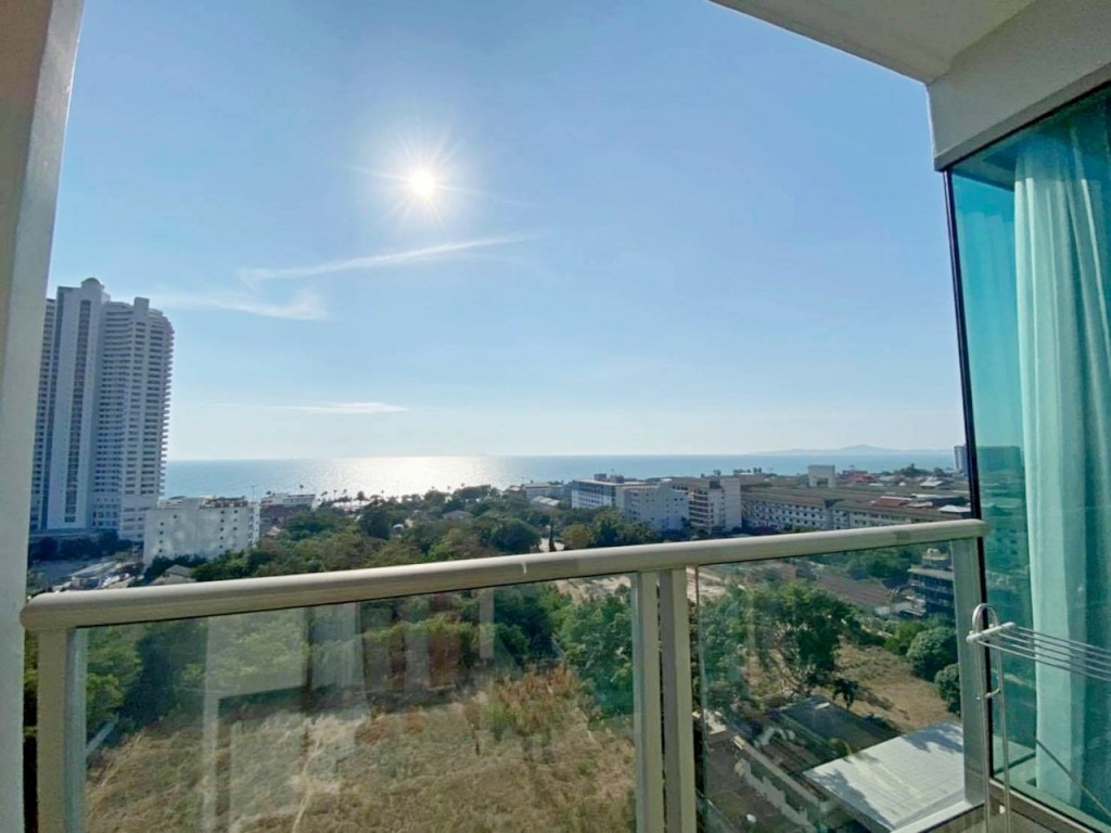 1 bedroom Condo in Pattaya, Thailand No. 318