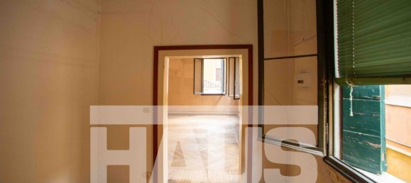 5 bedrooms Apartment in Venice, Italy No. 330962 6
