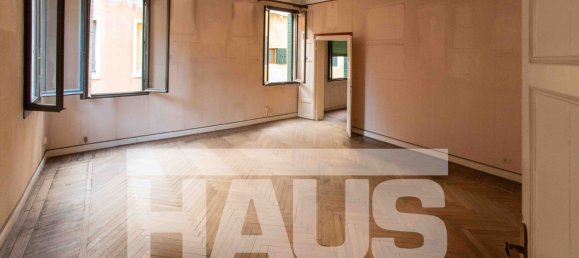 5 bedrooms Apartment in Venice, Italy No. 330962 9