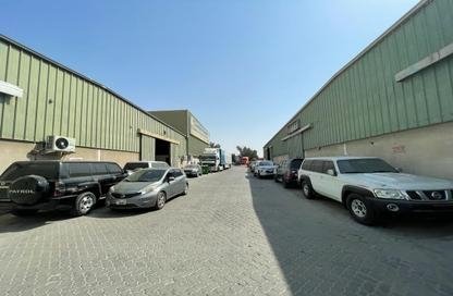 3716.1m² Warehouse in Ras Al Khor, UAE No. 8719