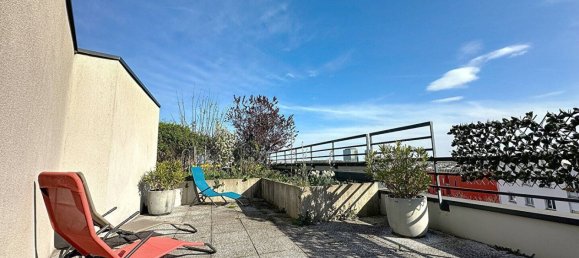 2 bedrooms Duplex in Montreuil, France No. 130560 14