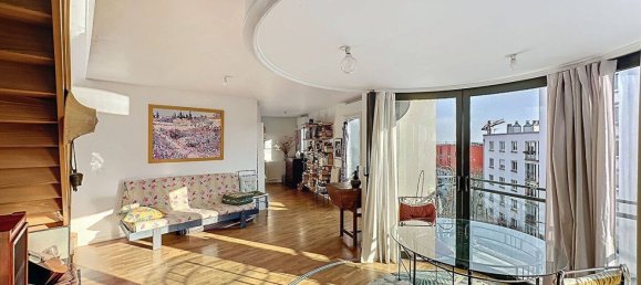 2 bedrooms Duplex in Montreuil, France No. 130560 5