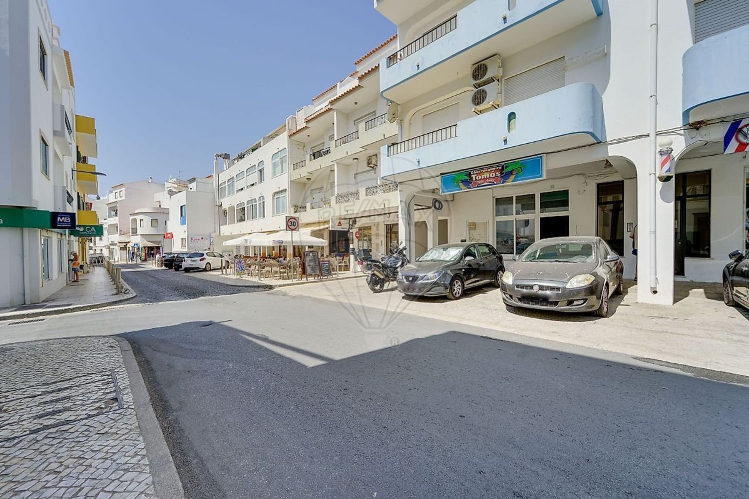 84m² Commercial property in Lagoa, Portugal No. 313873