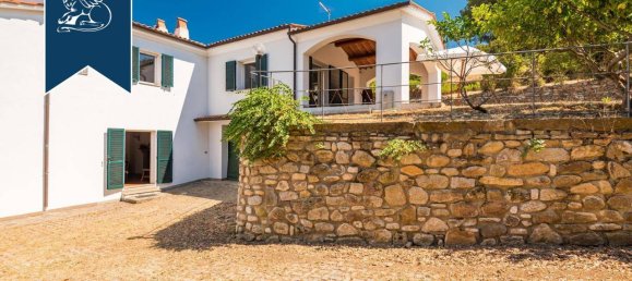 5 rooms Villa in Marciana Marina, Italy No. 152884 8