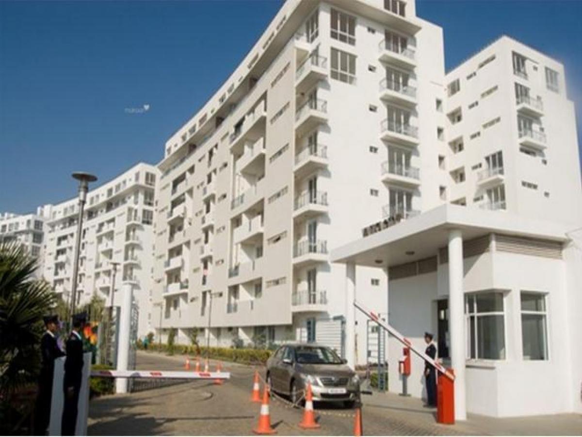 3 bedrooms House in Gurgaon, India No. 48733