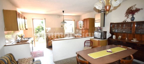 Villa de 3 dormitorios en Ronsecco, Italy No. 195456 4