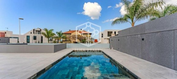 4 bedrooms Villa in Adeje, Spain No. 12423 29