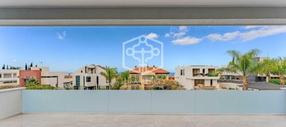 4 bedrooms Villa in Adeje, Spain No. 12423 13