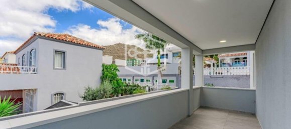 4 bedrooms Villa in Adeje, Spain No. 12423 16