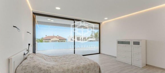 4 bedrooms Villa in Adeje, Spain No. 12423 11