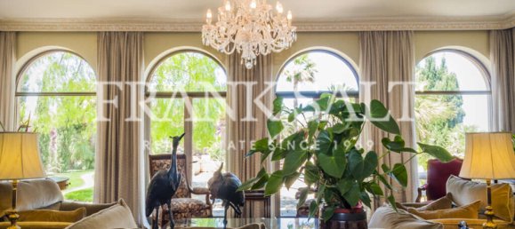 5 bedrooms Villa in Iklin, Malta No. 8497 32