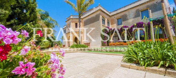 5 bedrooms Villa in Iklin, Malta No. 8497 4