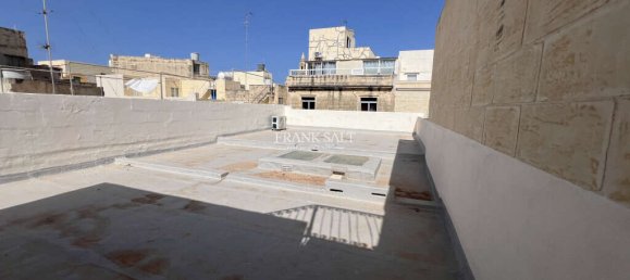 Таунхаус с 3 спальнями в Слима, Мальта № 11621 20