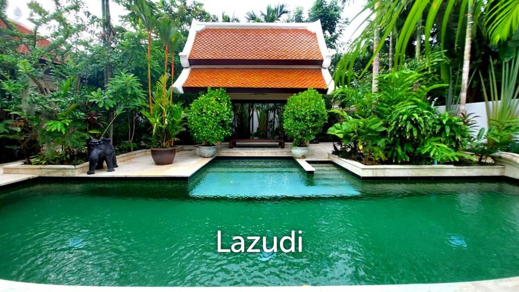 3 bedrooms Cafe / restaurant in Sattahip, Thailand No. 16030