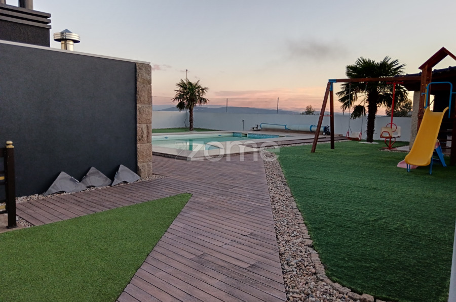 3 bedrooms House in Sobrosa, Portugal No. 120457