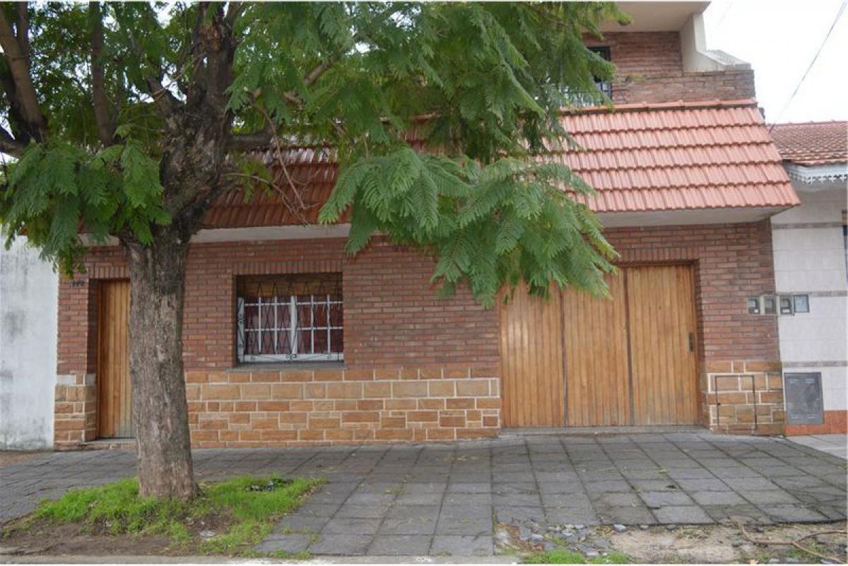 2 Schlafzimmer Haus in Quilmes, Argentina, Nr. 75514