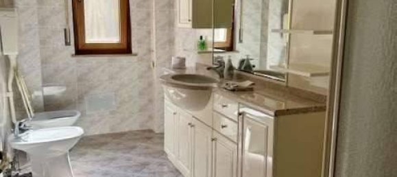 5 rooms Apartment in Gorizia, Italy No. 42042 11