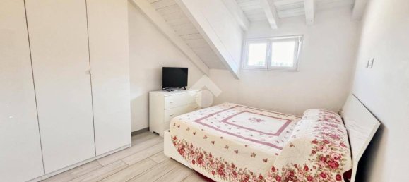 2 Schlafzimmer Wohnung in Seregno, Italy, Nr. 293816 13