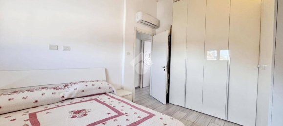 2 Schlafzimmer Wohnung in Seregno, Italy, Nr. 293816 5