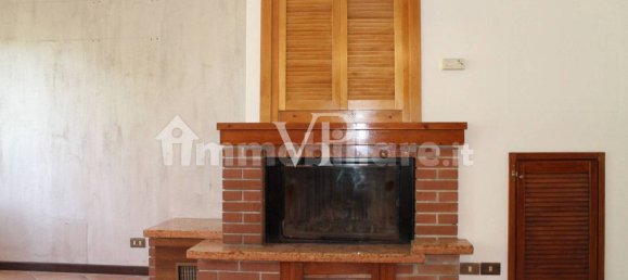 4 bedrooms Villa in Lomazzo, Italy No. 295869 18