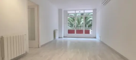 4 bedrooms Apartment in Eixample, Spain No. 174952 28