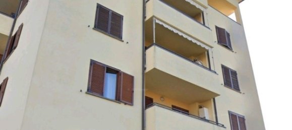 2غرفة شقة في Florence, Italy رقم 214650 3