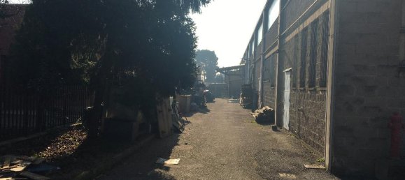 700m² Warehouse in Gorgonzola, Italy No. 133458 11